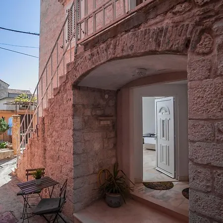 Apartments Emotha Trogir Exterior photo